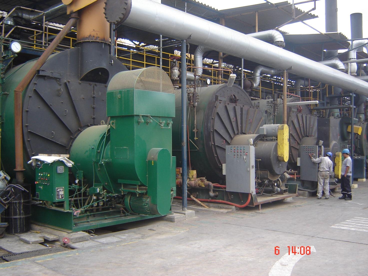 Imagen de galería: Montaje caldera Johnston Boiler Company 1300 HP – Pesquera Diamante Callao