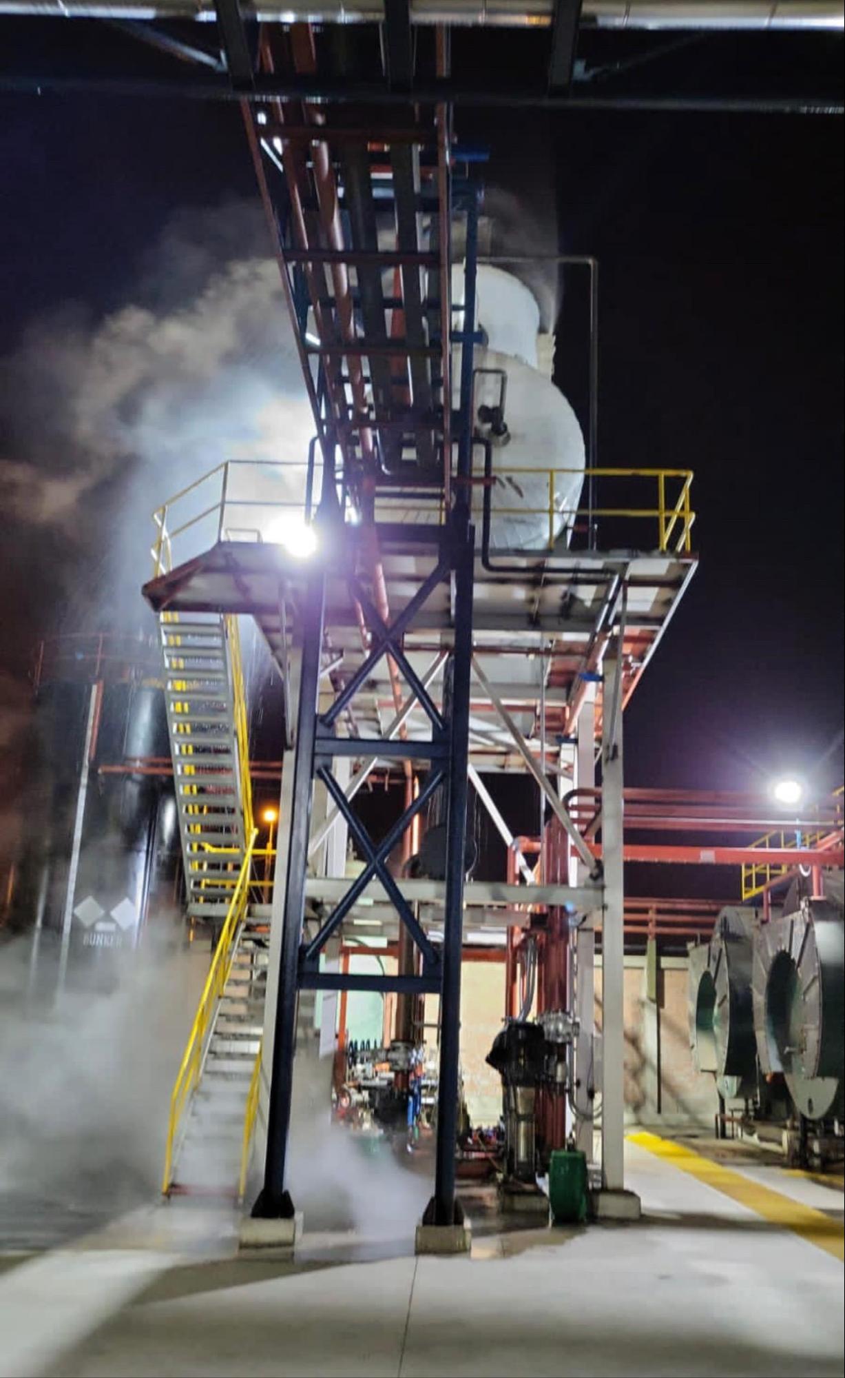 Imagen de galería: Tanque desaereador – Pesquera Diamante Supe